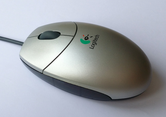 Logitech M-UAE55